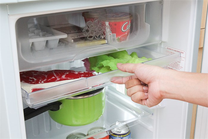 Tủ lạnh Aqua 90 lít AQR-95AR Màu Xanh ngọc