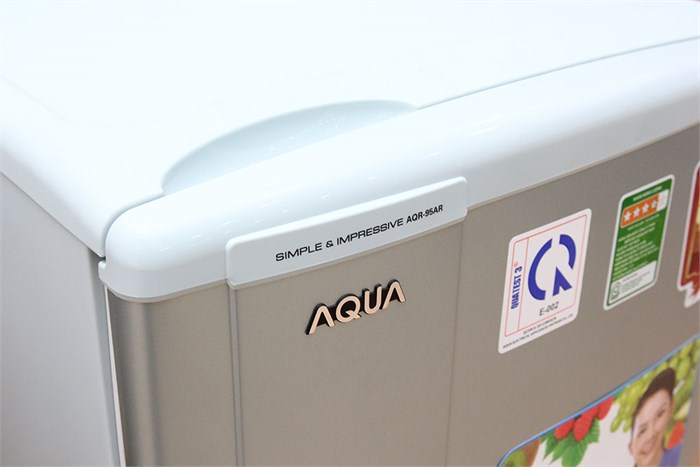Tủ lạnh Aqua 90 lít AQR-95AR Màu Xanh ngọc