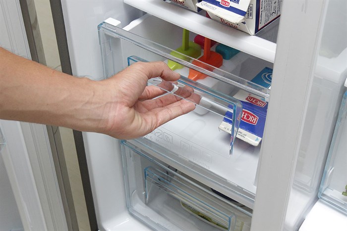 Tủ lạnh Sharp SJ-E62S 622 lít Màu Xám