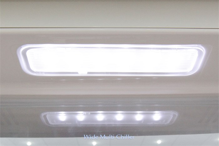 Tủ lạnh Hitachi Inverter 335 lít R-V400PGV3D-SLS Màu Bạc