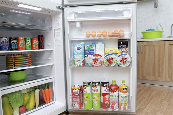 Tủ lạnh Hitachi Inverter 335 lít R-V400PGV3D-SLS Màu Bạc