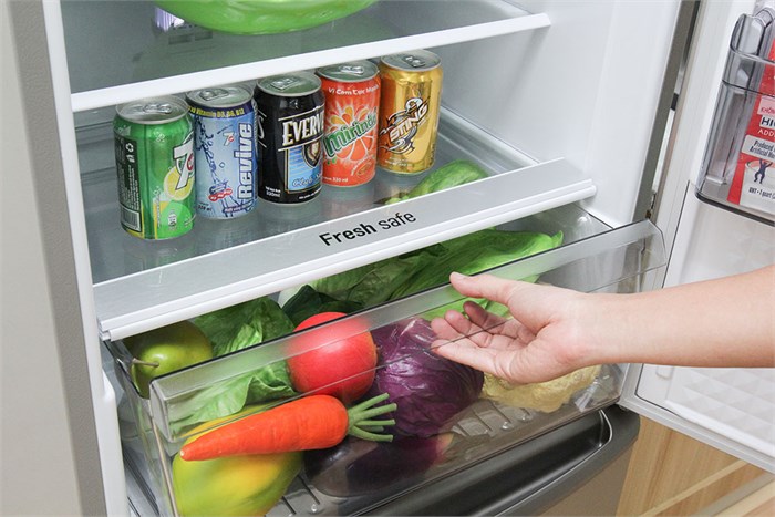 Tủ lạnh Panasonic NR-BR307ZSVN 265 lit Màu Bạc