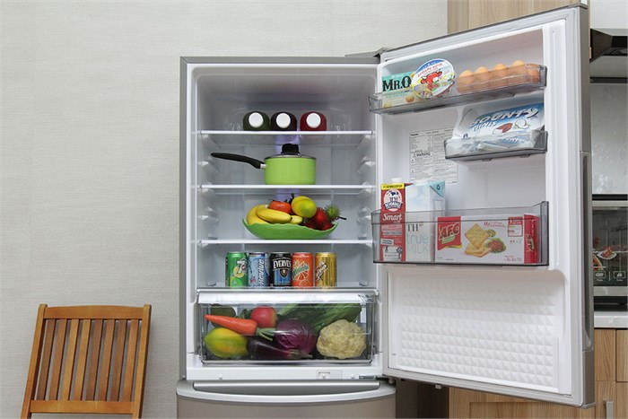 Tủ lạnh Panasonic NR-BR307ZSVN 265 lit Màu Bạc