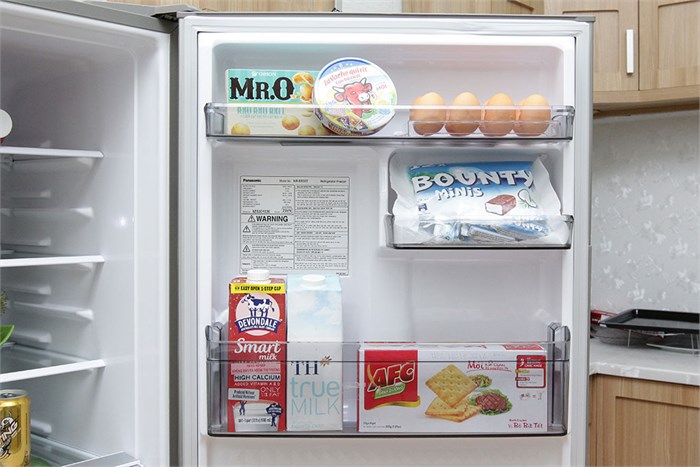 Tủ lạnh Panasonic NR-BR307ZSVN 265 lit Màu Bạc