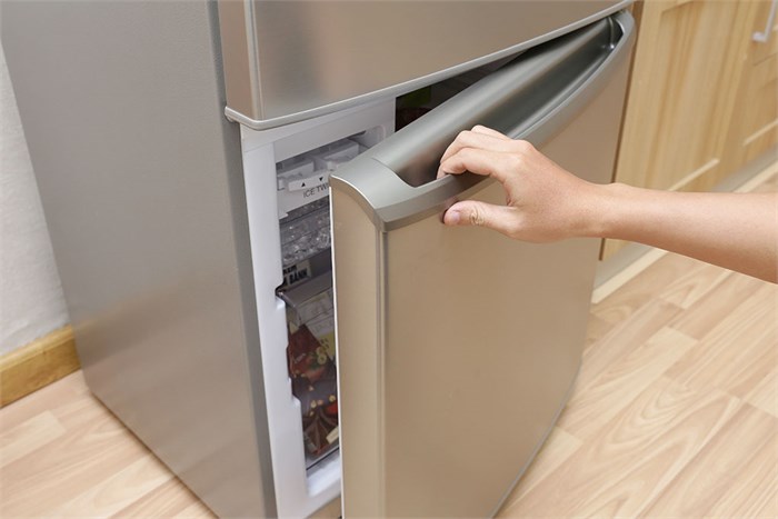 Tủ lạnh Panasonic NR-BR347XSVN 308 lít Màu Xám