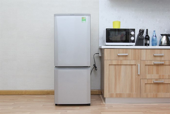 Tủ lạnh Mitsubishi Electric MR-P16G-SL-V 147 lít Màu Bạc