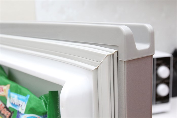 Tủ lạnh Mitsubishi Electric MR-P16G-SL-V 147 lít Màu Bạc