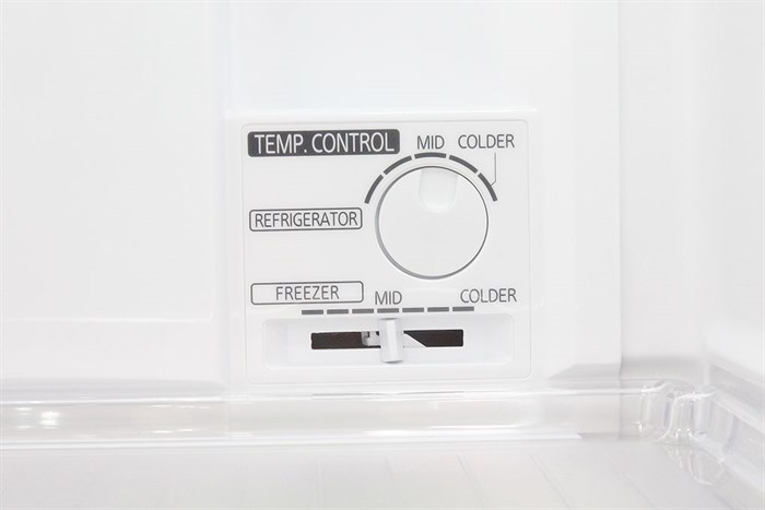 Tủ lạnh Mitsubishi Electric 256 lít MR-HD32G-SL Màu Bạc