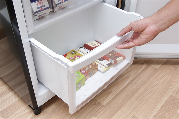 Tủ lạnh Mitsubishi Electric 256 lít MR-HD32G-SL Màu Bạc