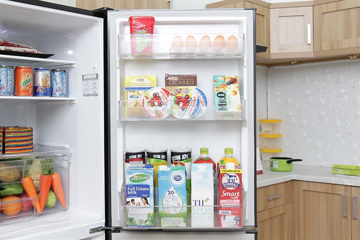 Tủ lạnh Mitsubishi Electric 256 lít MR-HD32G-SL Màu Bạc