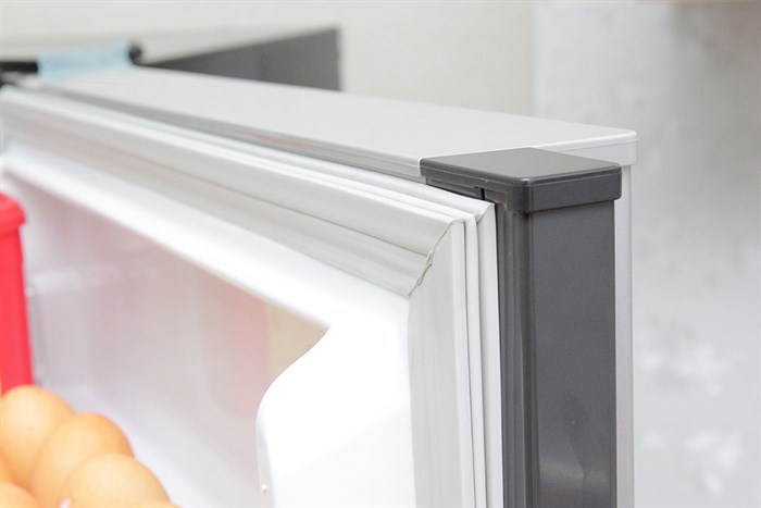 Tủ lạnh Mitsubishi Electric 256 lít MR-HD32G-SL Màu Bạc