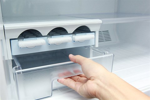 Tủ lạnh Mitsubishi Electric 510 lít MR-F62EH-SLW
