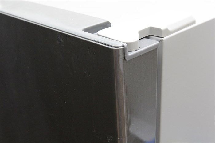 Tủ lạnh Toshiba Inverter 305 lít GR-T36VUBZ Màu Xám