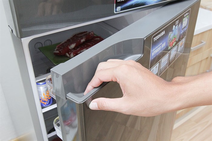 Tủ lạnh Toshiba Inverter 305 lít GR-T36VUBZ Màu Xám