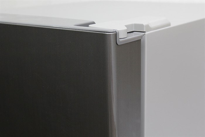 Tủ lạnh Toshiba Inverter 330 lít GR-T39VUBZ(DS) Màu Đen - Xám