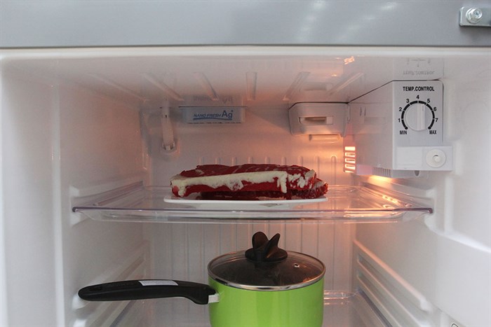 Tủ lạnh Sanyo 130 lít SR-145PN VS Màu Bạc