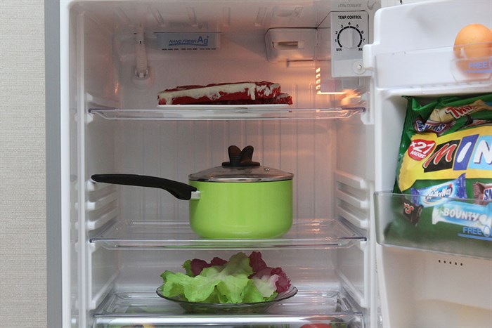 Tủ lạnh Sanyo 130 lít SR-145PN VS Màu Bạc