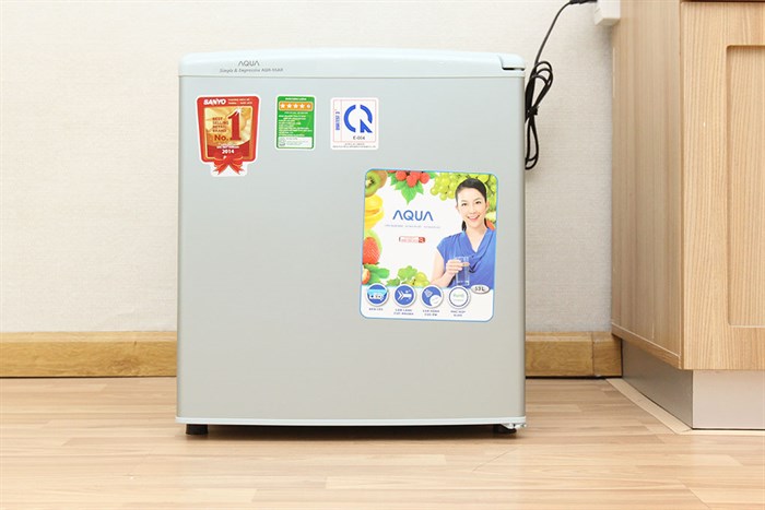 Tủ lạnh Aqua 50 lít AQR-55AR Màu Xanh ngọc