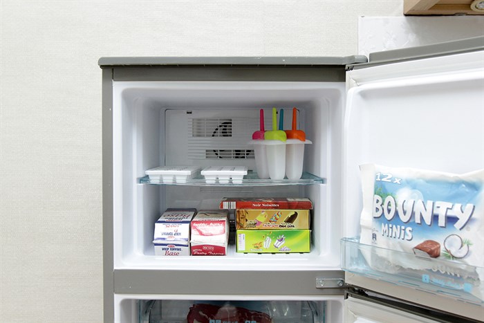 Tủ lạnh VTB 156 lít CE-188NS Màu Inox