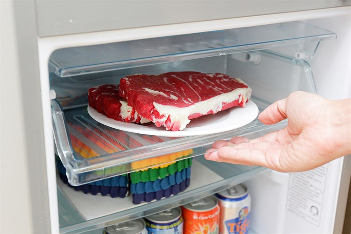 Tủ lạnh VTB 156 lít CE-188NS Màu Inox