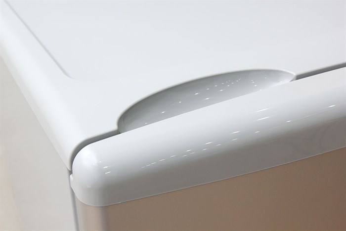 Tủ lạnh Aqua 130 lít AQR-145AN Màu Bạc