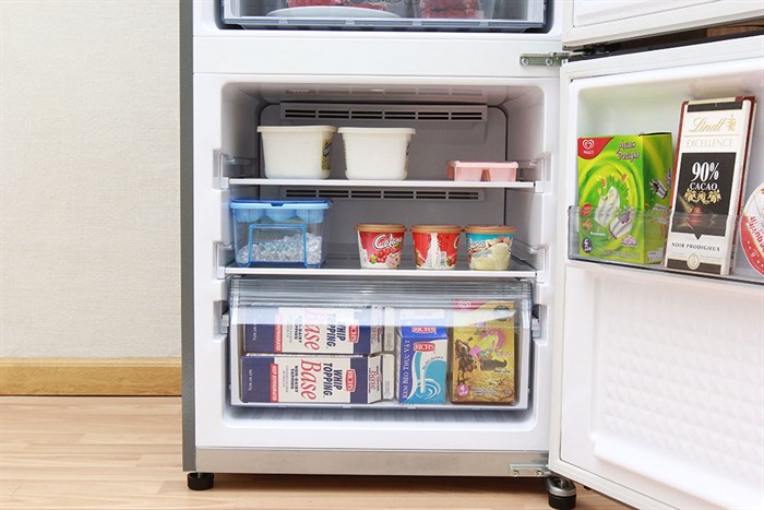 Tủ lạnh Panasonic Inverter 255 lít NR-BV288QSVN Màu Xám