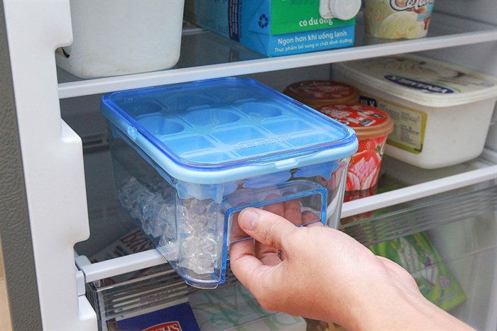 Tủ lạnh Panasonic Inverter 322 lít NR-BV368XSVN Màu Xám