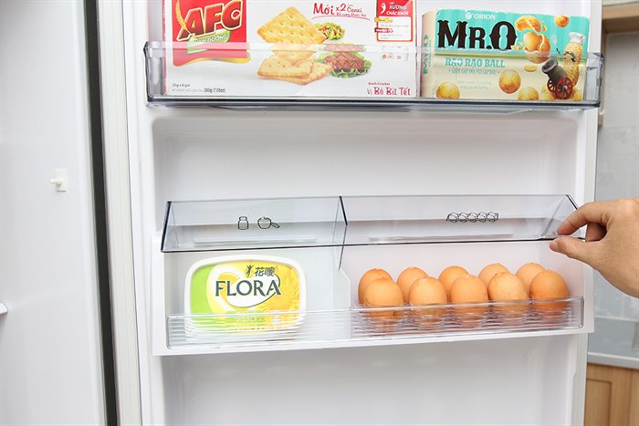 Tủ lạnh Panasonic Inverter 322 lít NR-BV368QSVN Màu Xám