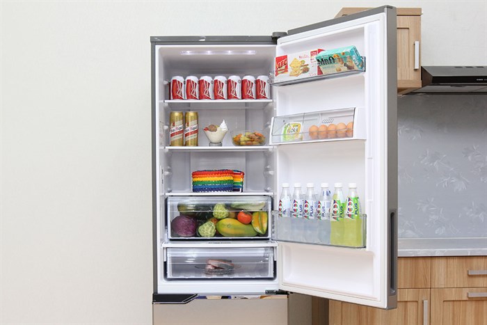 Tủ lạnh Panasonic Inverter 322 lít NR-BV368QSVN Màu Xám