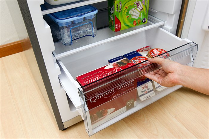 Tủ lạnh Panasonic Inverter 322 lít NR-BV368QSVN Màu Xám