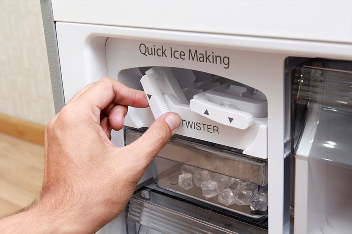 Tủ lạnh Panasonic Inverter 363 lít NR-BX418VSVN Màu Xám