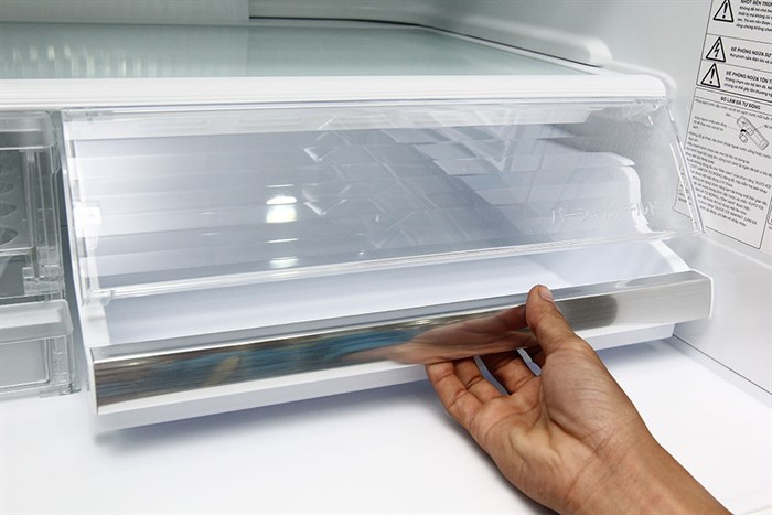 Tủ lạnh Panasonic Inverter 588 lít NR-F610GT-N2 Màu Vàng đồng