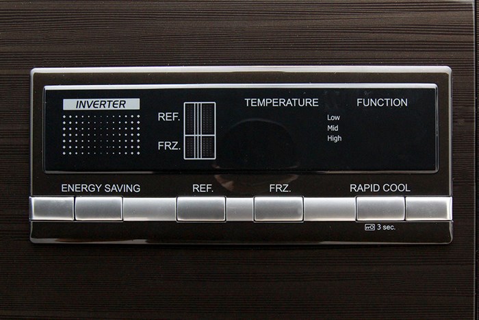 Tủ lạnh Mitsubishi Electric Inverter 580 lít MR-L72EH-BRW Màu Đen - nâu