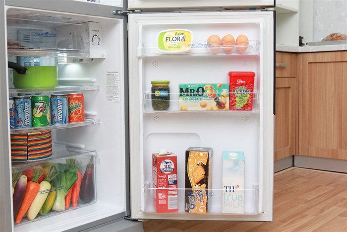 Tủ lạnh Aqua 165 lít AQR-S185BN Màu Bạc