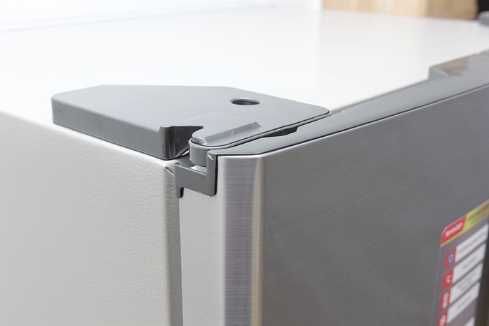 Tủ lạnh Sharp Inverter 556 lít SJ-FX630V-ST Màu Xám