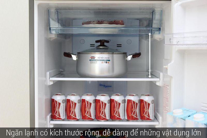 Ngăn chứa rộng rãi
