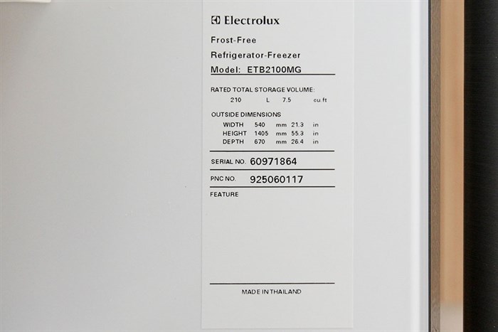 Tủ lạnh Electrolux Inverter 211 lít ETB2100MG Màu Bạc
