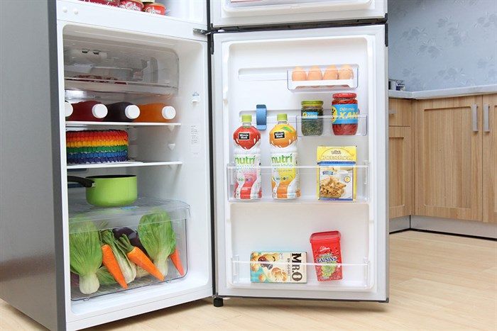 Tủ lạnh Electrolux Inverter 211 lít ETB2100MG Màu Bạc