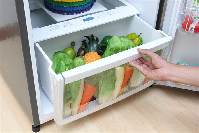 Tủ lạnh Electrolux Inverter 318 lít ETB3200MG Màu Bạc