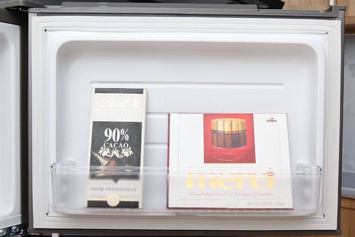 Tủ lạnh Sharp 180 lít SJ-194E-BS Màu Xám