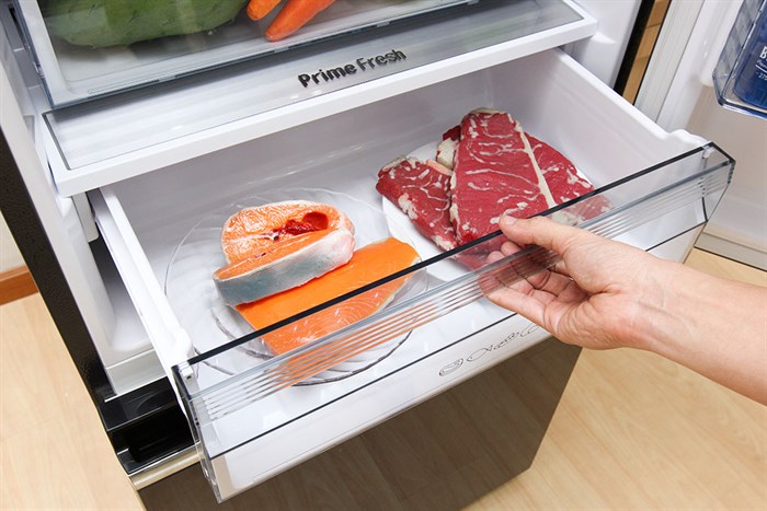 Tủ lạnh Panasonic Inverter 255 lít NR-BV288GKVN Màu Đen