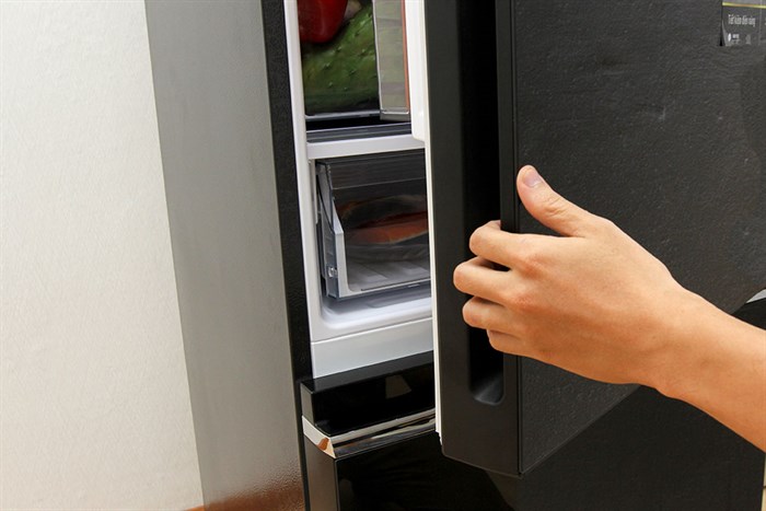 Tủ lạnh Panasonic Inverter 255 lít NR-BV288GKVN Màu Đen