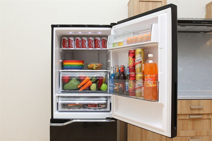 Tủ lạnh Panasonic Inverter 255 lít NR-BV288GKVN Màu Đen