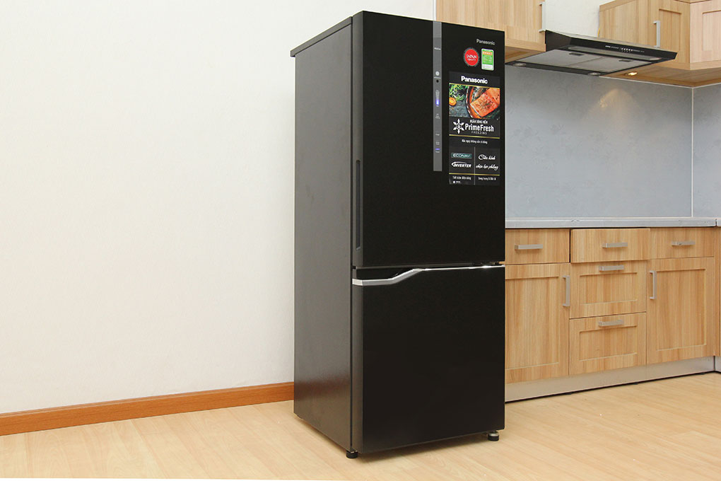 Tủ lạnh Panasonic Inverter 255 lít NR-BV288GKVN Màu Đen