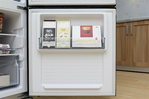 Tủ lạnh Panasonic 322 lít NR-BV368GKVN