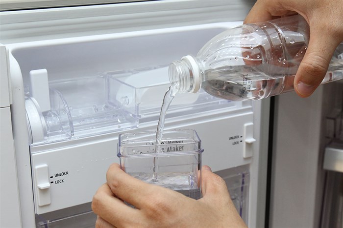 Tủ lạnh Hitachi 590 lít R-WB730PGV5 GBK Màu Đen