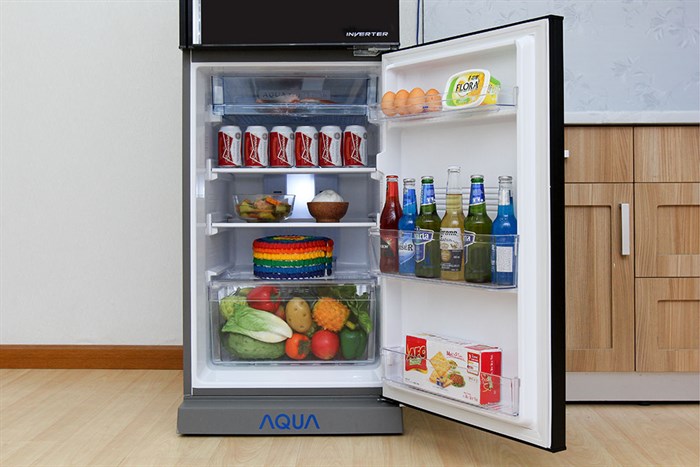 Tủ lạnh Aqua Inverter 204 lít AQR-I226BN Màu Nâu