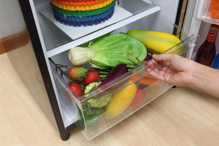 Tủ lạnh Panasonic 199 lít NR-BN211GRVN Màu Đỏ