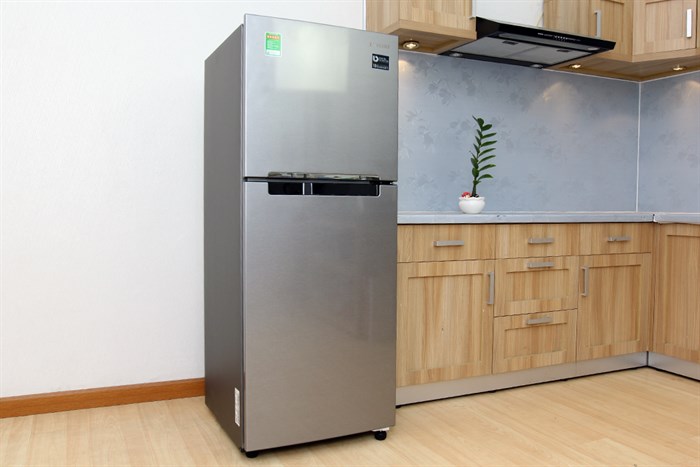 Tủ lạnh Samsung 208 lít RT20HAR8DSA/SV Màu Xám
