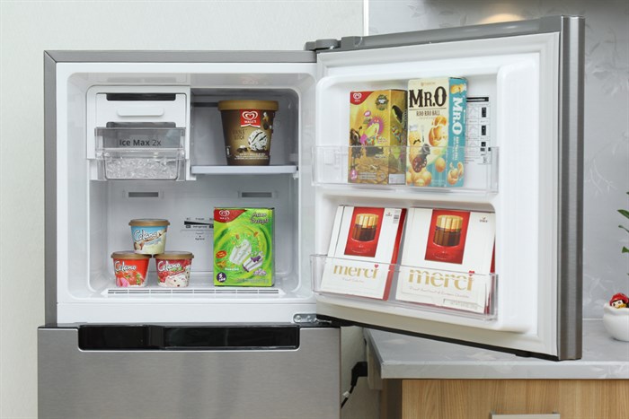 Tủ lạnh Samsung 208 lít RT20HAR8DSA/SV Màu Xám